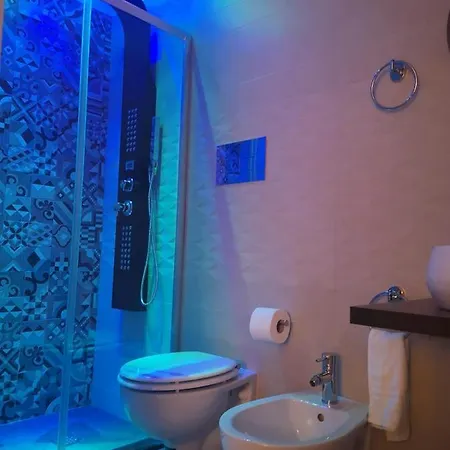 Domus Luigi Leone * Nápoles