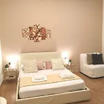 Hotel Domus Luigi Leone