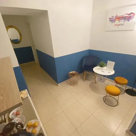 Domus Luigi Leone Bed & Breakfast Napoli