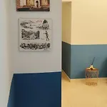 Domus Luigi Leone מלון נאפולי