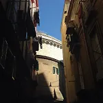 Domus Luigi Leone * נאפולי
