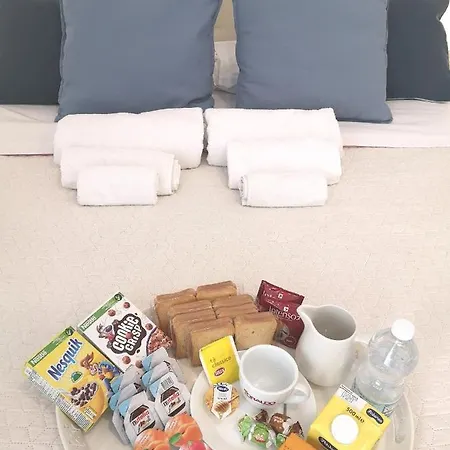 Domus Luigi Leone Bed & Breakfast